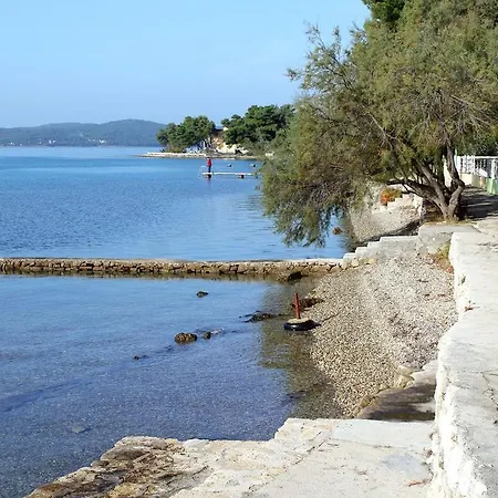 3273a *